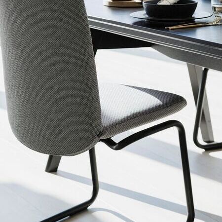 Stressless - Dining Laurel Fabric Calido Ivy Light Grey